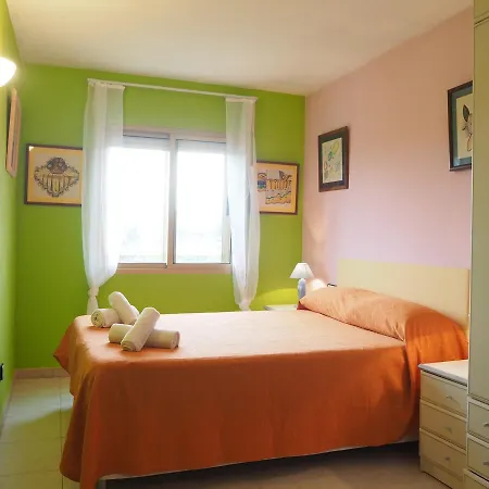 Ref. 213. Apart. Beatriz Apartment Pineda de Mar